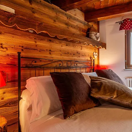 Petit Anna - Rifugio In Mezzo Alle Montagne *