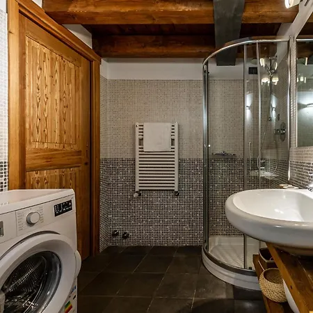 Petit Anna - Rifugio In Mezzo Alle Montagne * La Thuile